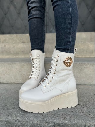 Botki na wyższej podeszwie fatform evett rossano beżowe skóra naturalna