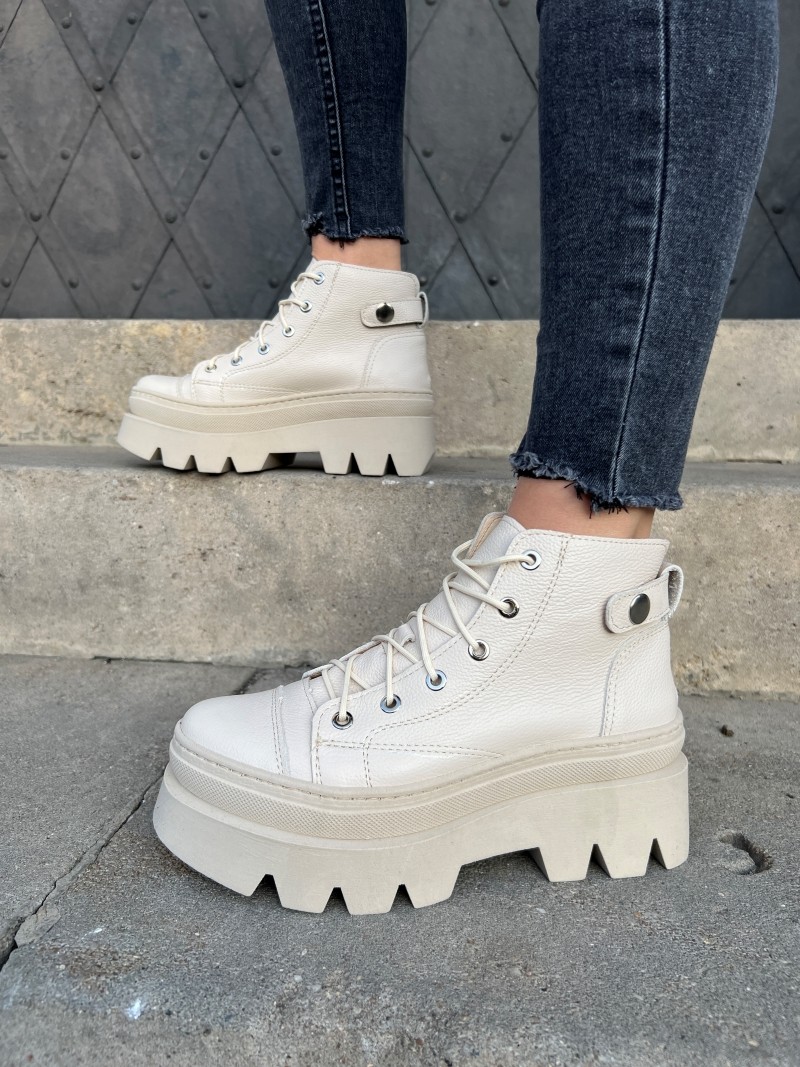 damskie trapery na platformie, trapery na platformie, traperki, damskie traperki, trapery skórzane, damskie skórzane trapery