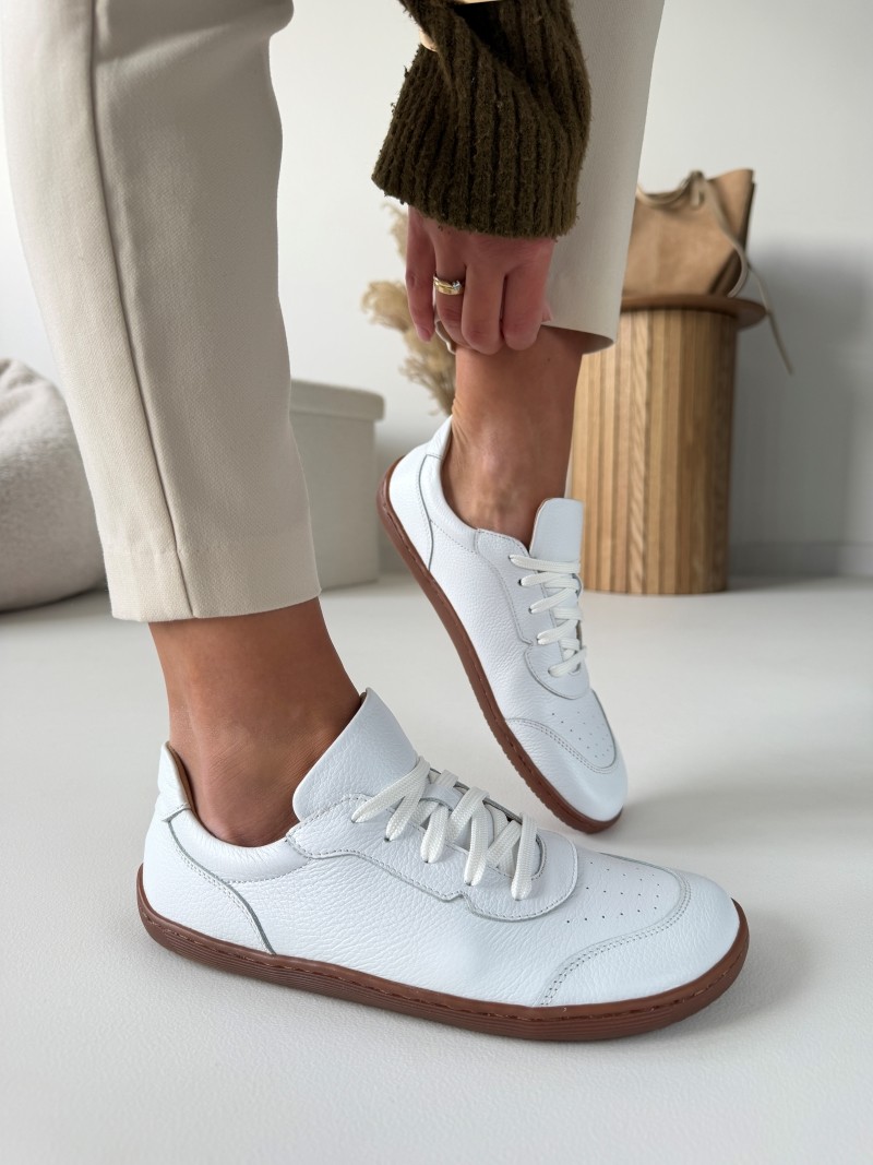 Lekkie trampki barefoot Evett Linea białe - skóra naturalna, polska produkcja